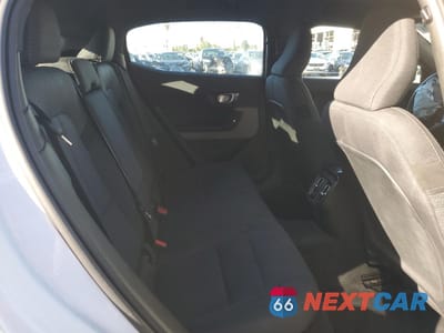 Zdjęcie 10 z 12 samochodu: 2023 POLESTAR 2 VIN:YSMEG3KA5PL122455 - miniatura