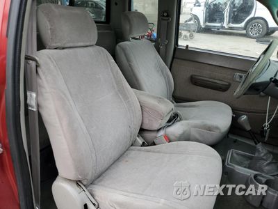 Zdjęcie 10 z 14 samochodu: 2002 TOYOTA TACOMA XTRACAB VIN:5TEVL52N02Z891381 - miniatura