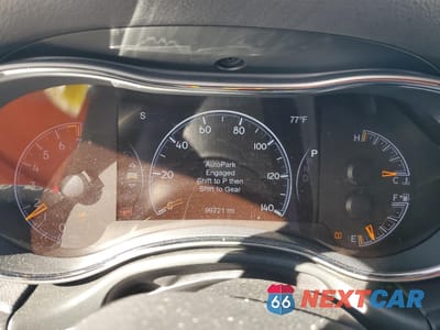 Zdjęcie 9 z 14 samochodu: 2020 JEEP GRAND CHEROKEE LAREDO VIN:1C4RJEAG0LC245235 - miniatura