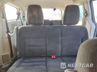 Zdjęcie 10 z 14 samochodu: 2015 DODGE GRAND CARAVAN SE VIN:2C4RDGBG0FR643591 - miniatura