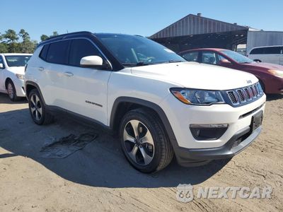 Czwarte zdjęcie samochodu z boku: 2018 JEEP COMPASS LATITUDE VIN:3C4NJCBB6JT240399 - miniatura