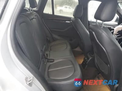 Zdjęcie 10 z 12 samochodu: 2016 BMW X1 XDRIVE28I VIN:WBXHT3C36GP880899 - miniatura