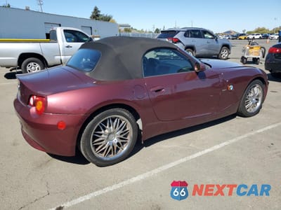 Trzecie zdjęcie samochodu z tyłu: 2003 BMW Z4 3.0 VIN:4USBT53413LU05373 - miniatura