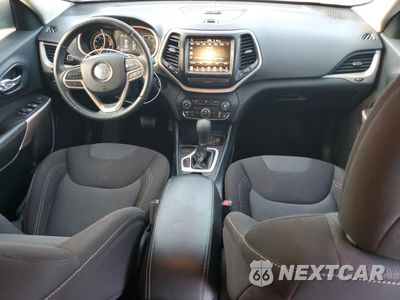Zdjęcie 8 z 17 samochodu: 2017 JEEP CHEROKEE LATITUDE VIN:1C4PJLCB4HW603584 - miniatura