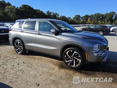 Czwarte zdjęcie samochodu z boku: 2024 MITSUBISHI OUTLANDER SE VIN:JA4J4VA89RZ047170 - miniatura