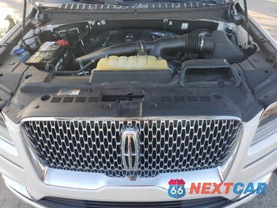 Zdjęcie 12 z 16 samochodu: 2018 LINCOLN NAVIGATOR SELECT VIN:5LMJJ2HT7JEL21199 - miniatura