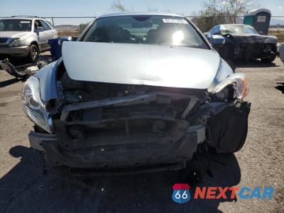 Piąte zdjęcie samochodu w środku: 2011 VOLVO C70 T5 VIN:YV1672MC3BJ108951 - miniatura