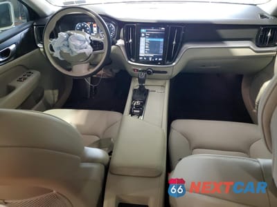 Zdjęcie 8 z 13 samochodu: 2020 VOLVO S60 T5 MOMENTUM VIN:7JR102FK7LG032126 - miniatura