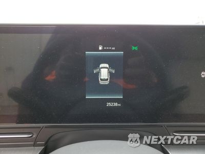 Zdjęcie 9 z 12 samochodu: 2025 HYUNDAI KONA SEL VIN:KM8HBCAB4SU223664 - miniatura