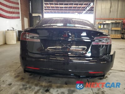 Zdjęcie 6 z 12 samochodu: 2021 TESLA MODEL S VIN:5YJSA1E60MF443426 - miniatura