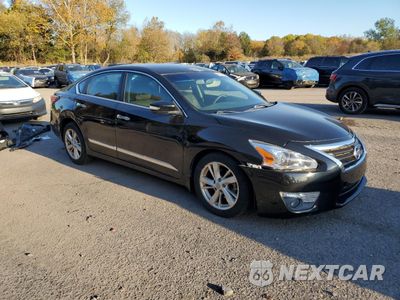 Czwarte zdjęcie samochodu z boku: 2015 NISSAN ALTIMA 2.5 VIN:1N4AL3AP3FC149508 - miniatura