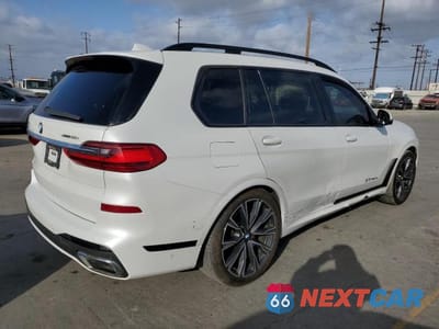 Trzecie zdjęcie samochodu z tyłu: 2019 BMW X7 XDRIVE50I VIN:5UXCX4C55KLB39499 - miniatura