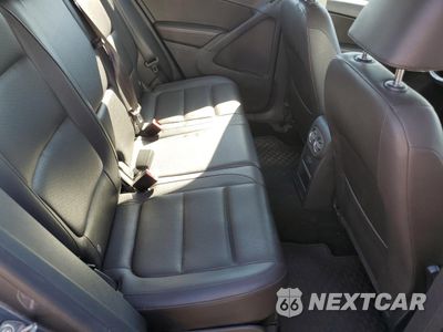 Zdjęcie 11 z 13 samochodu: 2016 VOLKSWAGEN TIGUAN S VIN:WVGBV7AXXGW607203 - miniatura