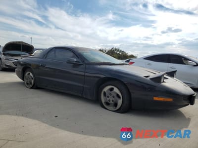 Czwarte zdjęcie samochodu z boku: 1995 PONTIAC FIREBIRD VIN:2G2FS22S4S2239958 - miniatura