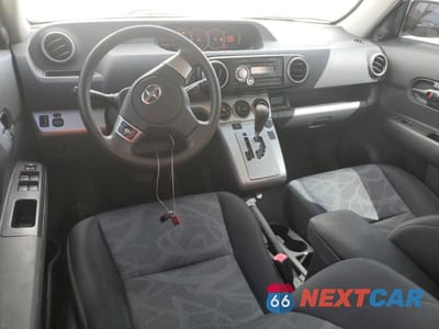 Zdjęcie 8 z 12 samochodu: 2011 TOYOTA SCION XB VIN:JTLZE4FEXB1134941 - miniatura