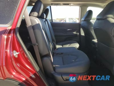 Zdjęcie 11 z 14 samochodu: 2024 TOYOTA GRAND HIGHLANDER XLE VIN:5TDAAAA58RS002641 - miniatura