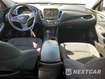 Zdjęcie 8 z 13 samochodu: 2022 CHEVROLET MALIBU LS VIN:1G1ZC5ST0NF151842 - miniatura