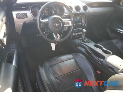 Zdjęcie 8 z 12 samochodu: 2017 FORD MUSTANG VIN:1FATP8UH8H5292783 - miniatura