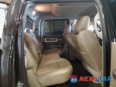 Zdjęcie 10 z 12 samochodu: 2011 DODGE RAM 3500 VIN:3D73Y3CL3BG570849 - miniatura