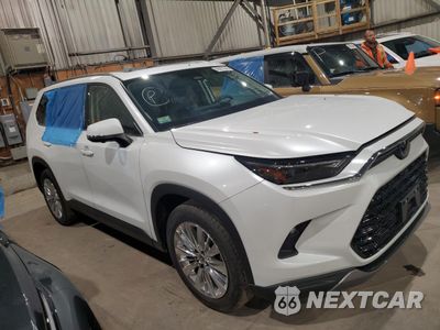 Czwarte zdjęcie samochodu z boku: 2024 TOYOTA GRAND HIGHLANDER XLE VIN:5TDAAAB59RS026042 - miniatura