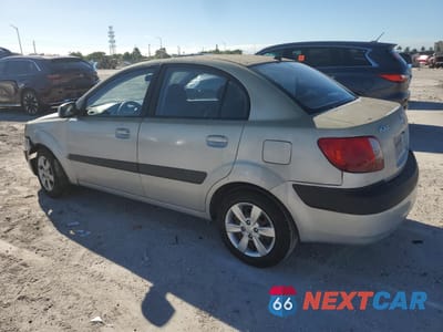 Drugie zdjęcie samochodu z przodu: 2008 KIA RIO BASE VIN:KNADE123086386229 - miniatura