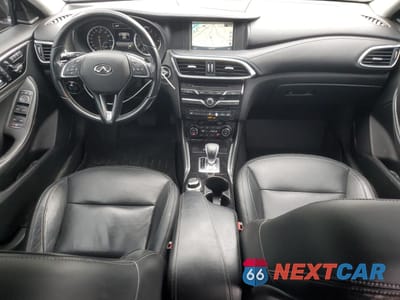 Zdjęcie 8 z 15 samochodu: 2017 INFINITI QX30 BASE VIN:SJKCH5CR4HA020946 - miniatura
