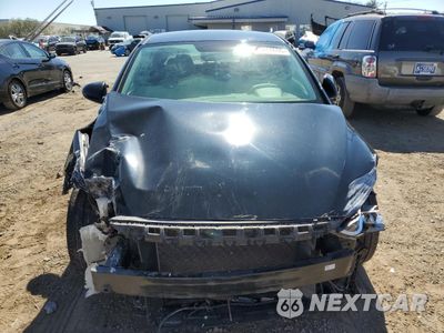 Piąte zdjęcie samochodu w środku: 2018 HYUNDAI ELANTRA SEL VIN:KMHD84LF9JU520513 - miniatura