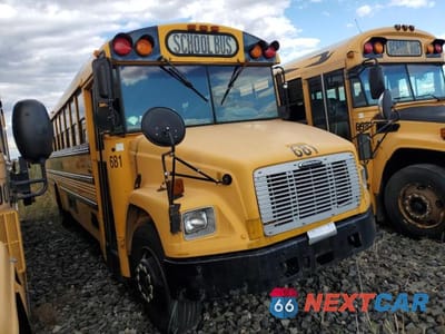 2006 THOMAS SAF-T-LINER C2 - SCHOOL BUS 4UZAAXCS16CV84192 - główne zdjęcie licytacji z USA - miniatura