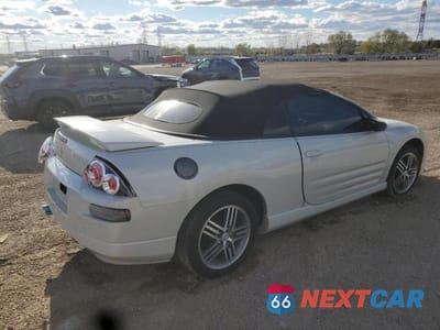 Trzecie zdjęcie samochodu z tyłu: 2003 MITSUBISHI ECLIPSE SPYDER GTS VIN:4A3AE75HX3E055802 - miniatura