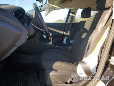 Zdjęcie 7 z 13 samochodu: 2016 FORD FOCUS SE VIN:1FADP3F28GL240371 - miniatura