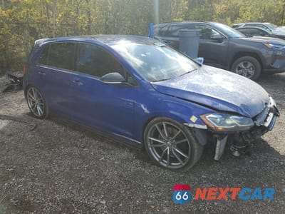 Czwarte zdjęcie samochodu z boku: 2019 VOLKSWAGEN GOLF R VIN:WVWVA7AUXKW177202 - miniatura