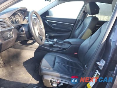 Zdjęcie 7 z 12 samochodu: 2017 BMW 320 XI VIN:WBA8A3C31HA066891 - miniatura