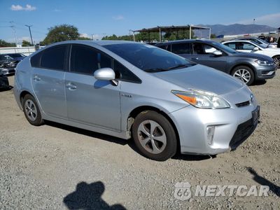 Czwarte zdjęcie samochodu z boku: 2014 TOYOTA PRIUS VIN:JTDKN3DU9E0361338 - miniatura