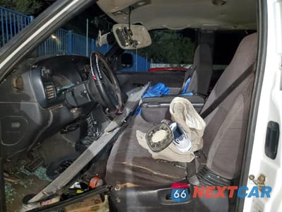 Zdjęcie 7 z 12 samochodu: 1998 DODGE RAM 2500 VIN:1B7KF23W5WJ187824 - miniatura