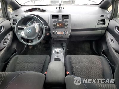 Zdjęcie 8 z 12 samochodu: 2013 NISSAN LEAF S VIN:1N4AZ0CP7DC415099 - miniatura