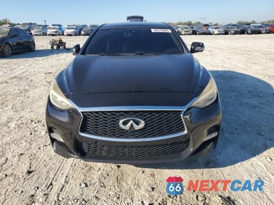 Piąte zdjęcie samochodu w środku: 2017 INFINITI QX30 BASE VIN:SJKCH5CP5HA032456 - miniatura
