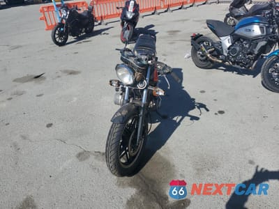 Piąte zdjęcie samochodu w środku: 1981 HONDA CB750 F VIN:JH2RC0408BM207702 - miniatura