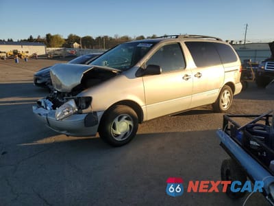2000 TOYOTA SIENNA LE 4T3ZF13C6YU279558 - główne zdjęcie licytacji z USA - miniatura