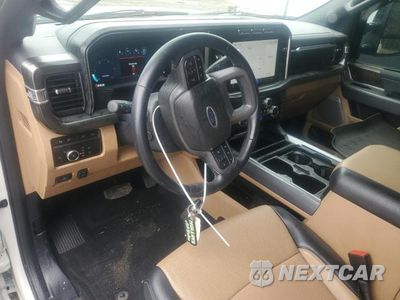Zdjęcie 8 z 13 samochodu: 2024 FORD F250 SUPER DUTY VIN:1FT8W2BT0RED52743 - miniatura