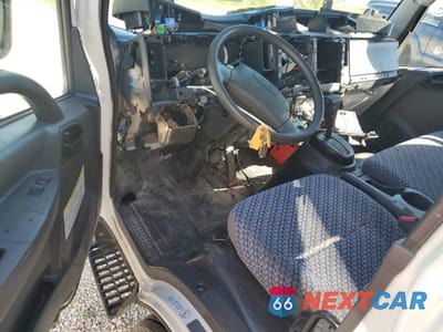 Zdjęcie 8 z 13 samochodu: 2023 ISUZU NRR VIN:JALE5W162P7302337 - miniatura