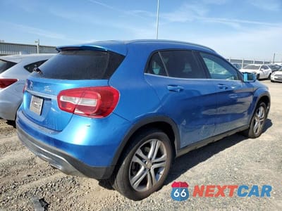 Trzecie zdjęcie samochodu z tyłu: 2017 MERCEDES-BENZ GLA 250 4MATIC VIN:WDCTG4GB1HJ347070 - miniatura