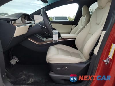 Zdjęcie 7 z 14 samochodu: 2023 TESLA MODEL X VIN:7SAXCDE54PF396613 - miniatura