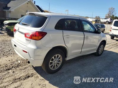 Trzecie zdjęcie samochodu z tyłu: 2011 MITSUBISHI OUTLANDER SPORT ES VIN:JA4AP3AU9BZ011672 - miniatura