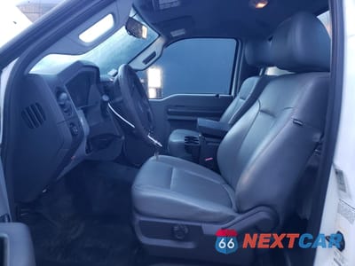 Zdjęcie 7 z 13 samochodu: 2012 FORD F450 SUPER DUTY VIN:1FDUF4GY4CEC36124 - miniatura