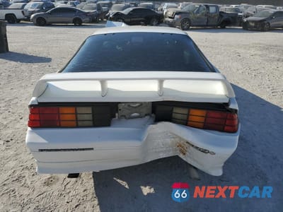 Zdjęcie 6 z 15 samochodu: 1991 CHEVROLET CAMARO Z28 VIN:1G1FP2387ML148582 - miniatura