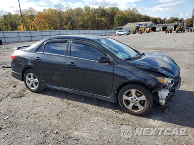 Czwarte zdjęcie samochodu z boku: 2013 TOYOTA COROLLA BASE VIN:2T1BU4EE7DC948626 - miniatura