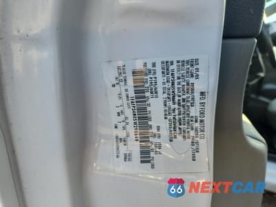 Zdjęcie 12 z 12 samochodu: 2005 FORD FOCUS ZX4 VIN:1FAFP34N05W290649 - miniatura