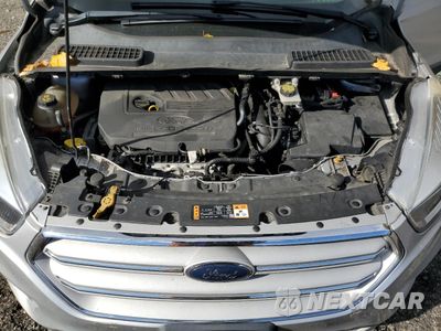 Zdjęcie 12 z 15 samochodu: 2018 FORD ESCAPE SE VIN:1FMCU9GD2JUC24956 - miniatura