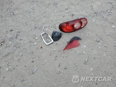 Zdjęcie 12 z 13 samochodu: 2003 MAZDA MX-5 MIATA BASE VIN:JM1NB353130308058 - miniatura
