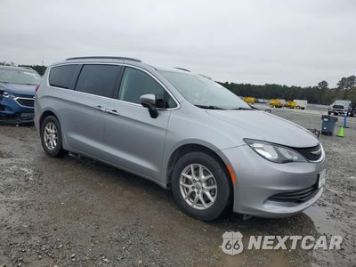 Czwarte zdjęcie samochodu z boku: 2020 CHRYSLER VOYAGER LXI VIN:2C4RC1DG4LR182355 - miniatura